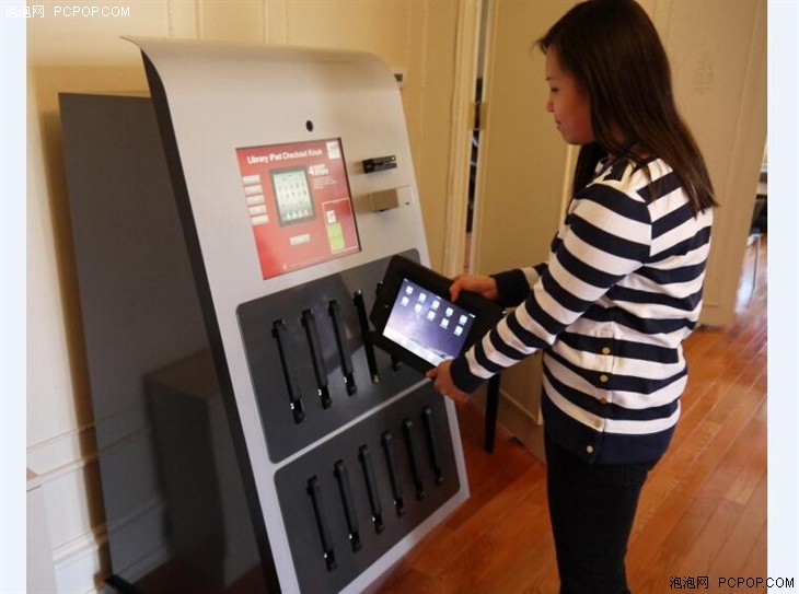 德雷克赛尔大学提供苹果iPad自动贩卖机_苹果