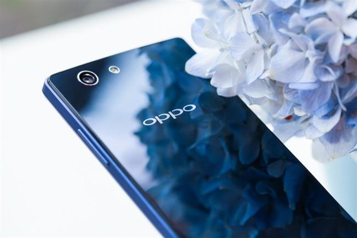 镜在掌握轻松拥有OPPO A31移动4G版! 