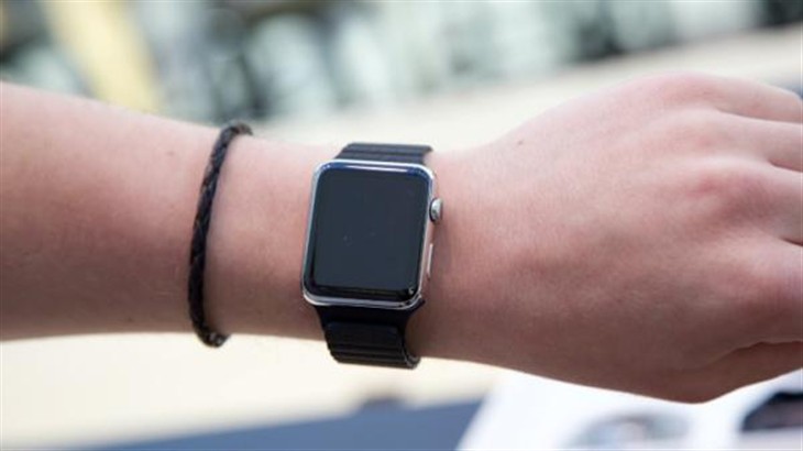 苹果开发者可抽签购买苹果手表 4月28日发货 