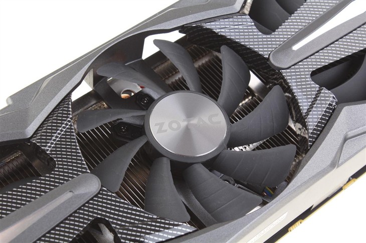 超高频至尊 索泰优异非公版GTX960评测 