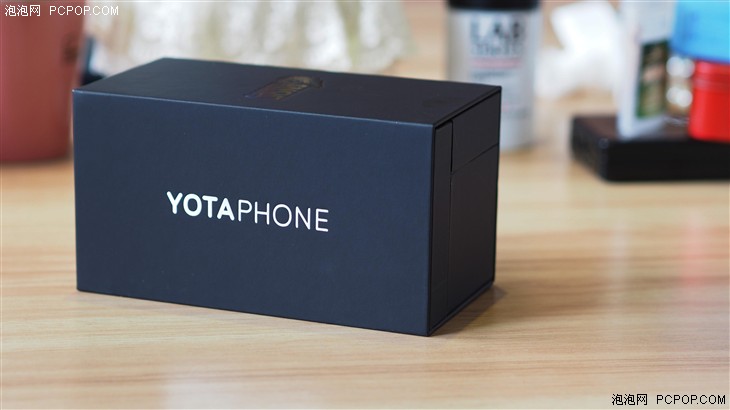 YOTAPHONE 2评测:双屏重新定义智能手机 