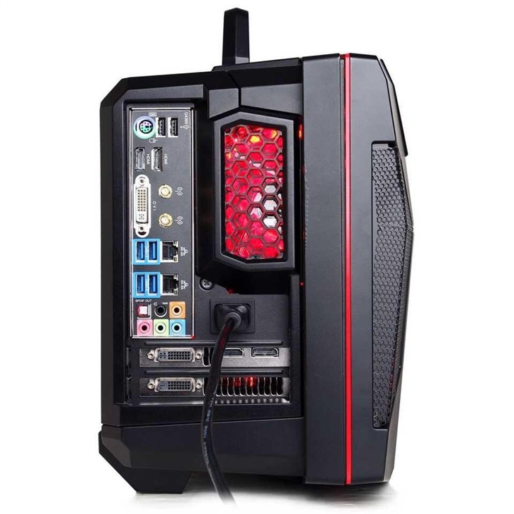 Computex2015游戏悍将--这是旅行箱？ 