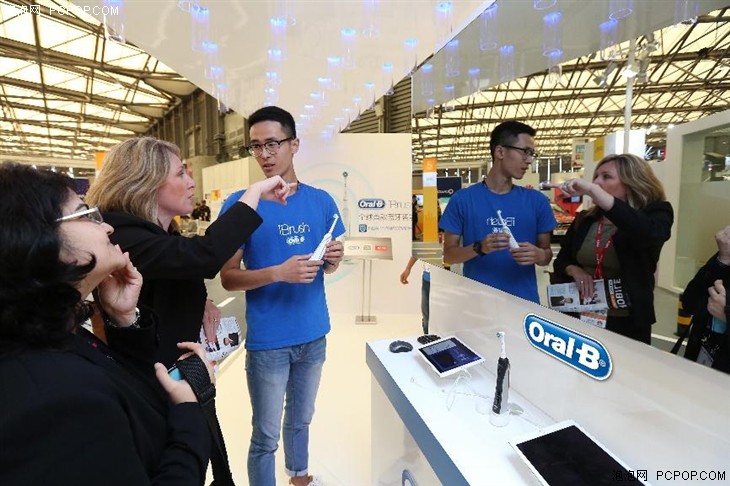 引领智能移动新生活 Oral-B 新品亮相MWC 