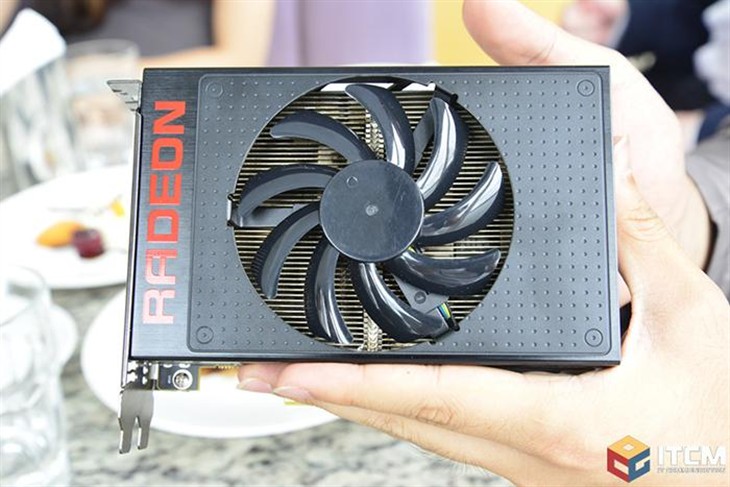 AMD R9 Nano终于现身：果然娇小又可爱 