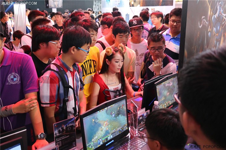 别流口水!ChinaJoy2015优异外设一览  