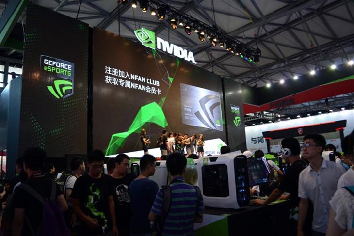 华硕  ChinaJoy2015开启游戏视觉盛宴 