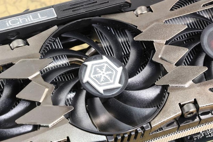 性能恐怖四扇六管巨无霸GTX980TI冰龙 