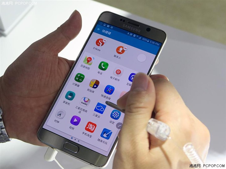 触控笔功能更丰富 三星Note5现场体验