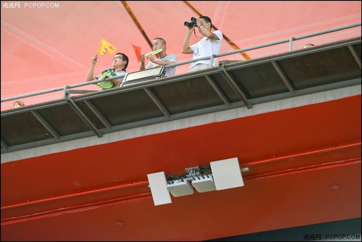 8万人鸟巢联接 华为支撑世锦赛无线网_企业频