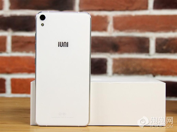 每日机情：IUNI N1首发特卖 