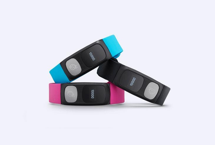 Fitbit/HeHa Qi/Apple Watch健康比拼 