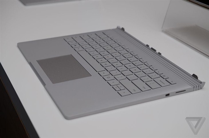 MacBook真对手 Surface Book/Pro 4发布 