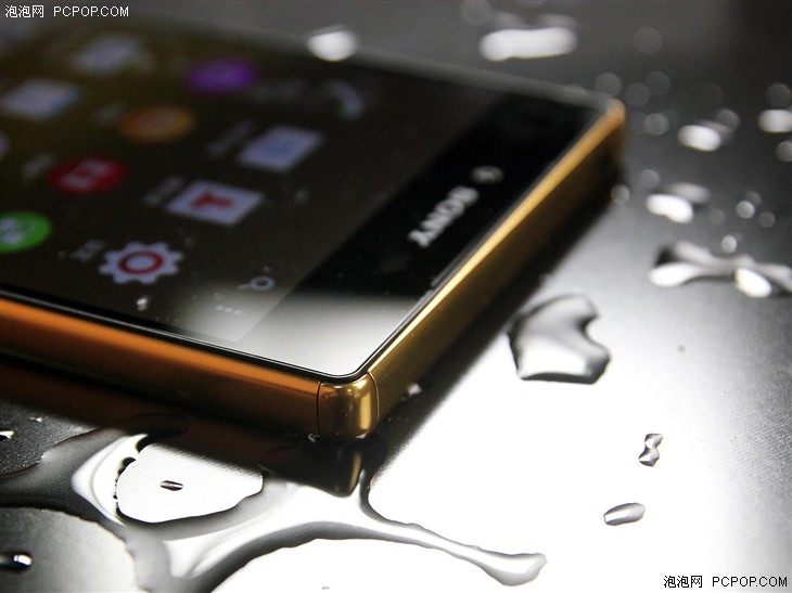 索大好?4K屏旗舰 索尼Z5尊享版评测_索尼手机