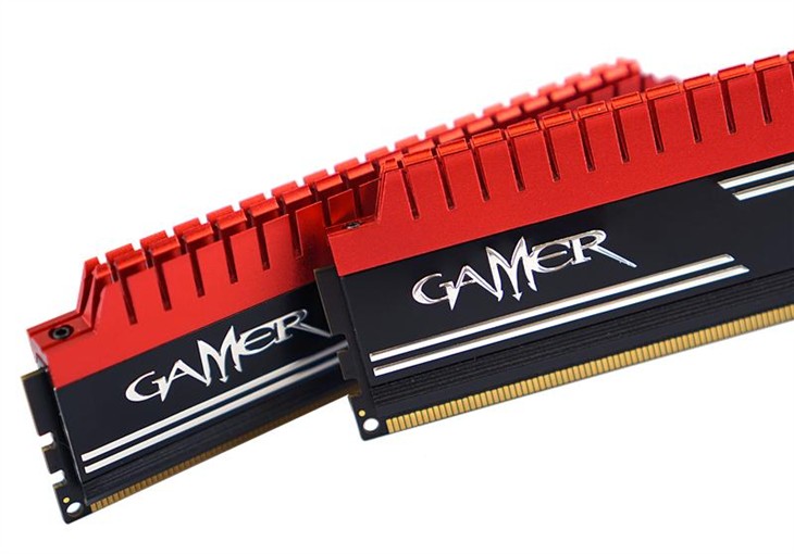 影驰GAMER DDR3-24008GB*2热售599元 