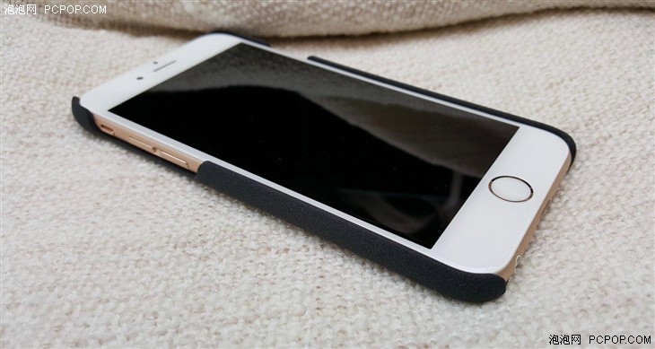 全新砂岩黑 一加手机壳瞄上iPhone用户 