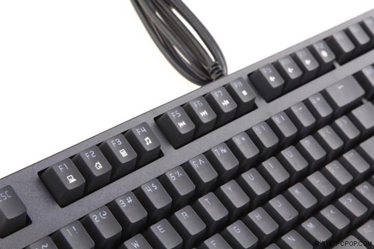 极简风 赛睿M260黑/青轴机械键盘评测 