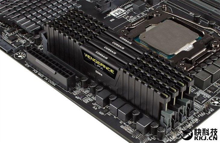 海盗船一套128GB DDR4：口水忍不住了 