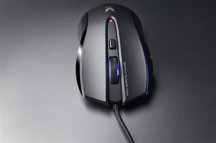 雷柏V300C光学游戏鼠标黑色版图赏 