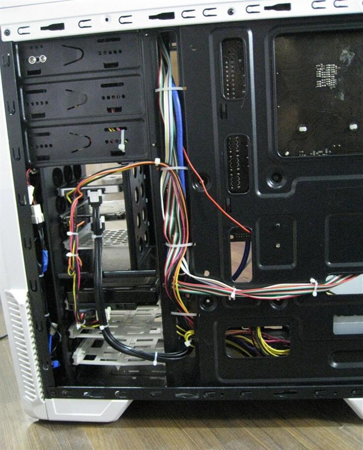 台式电脑拆机清灰图文教程！ 