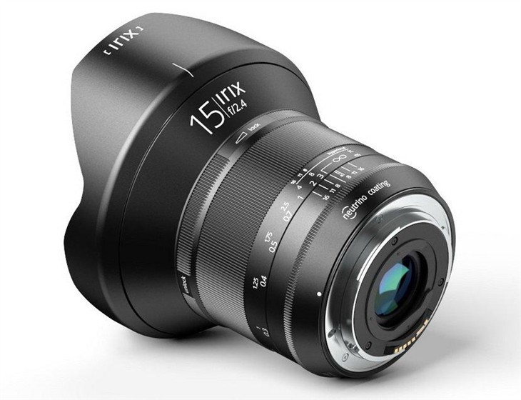 全幅超广定焦头 Irix 15mm f/2.4面世 