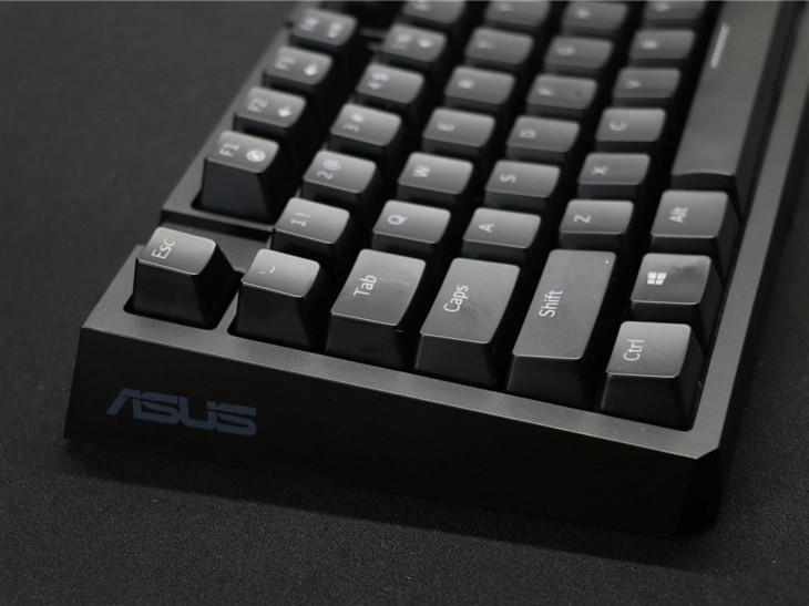 做工出色性价高 华硕M801机械键盘评测 