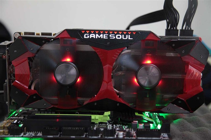 秒杀大型游戏 耕升GTX980Ti G魂畅玩  