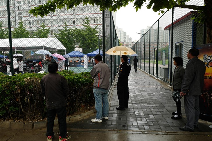 雨战人气不减 雷霆世纪杯北京踢馆赛实录 