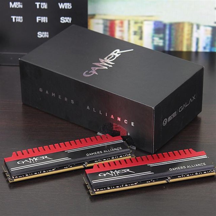 影驰GAMER DDR3-2400 16GB套装热售1699 