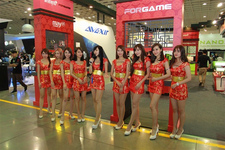 台北电脑展2016 游戏悍将推出多款新品 