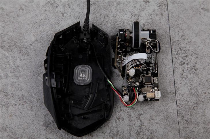 雷柏V910 MMO激光游戏鼠标拆解评测 