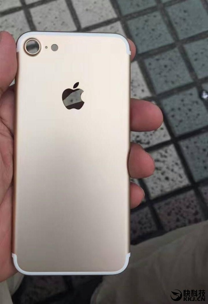 劲爆：史上最清晰iPhone 7真机照曝光 