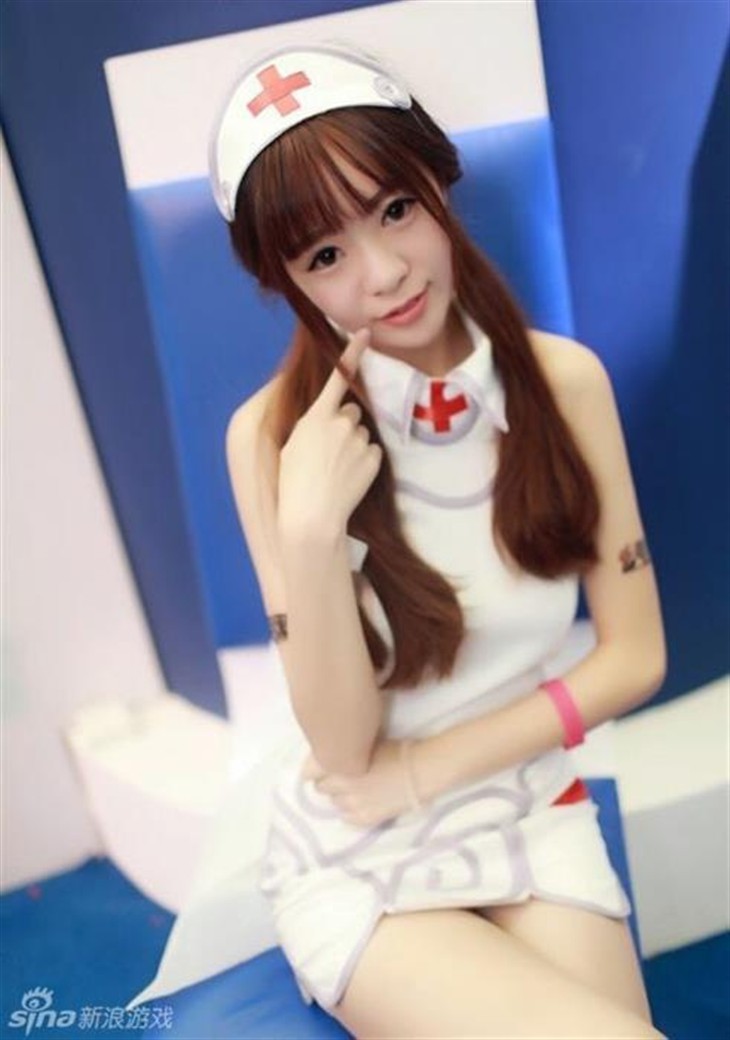 2016 ChinaJoy Showgirl喷血私照曝光 