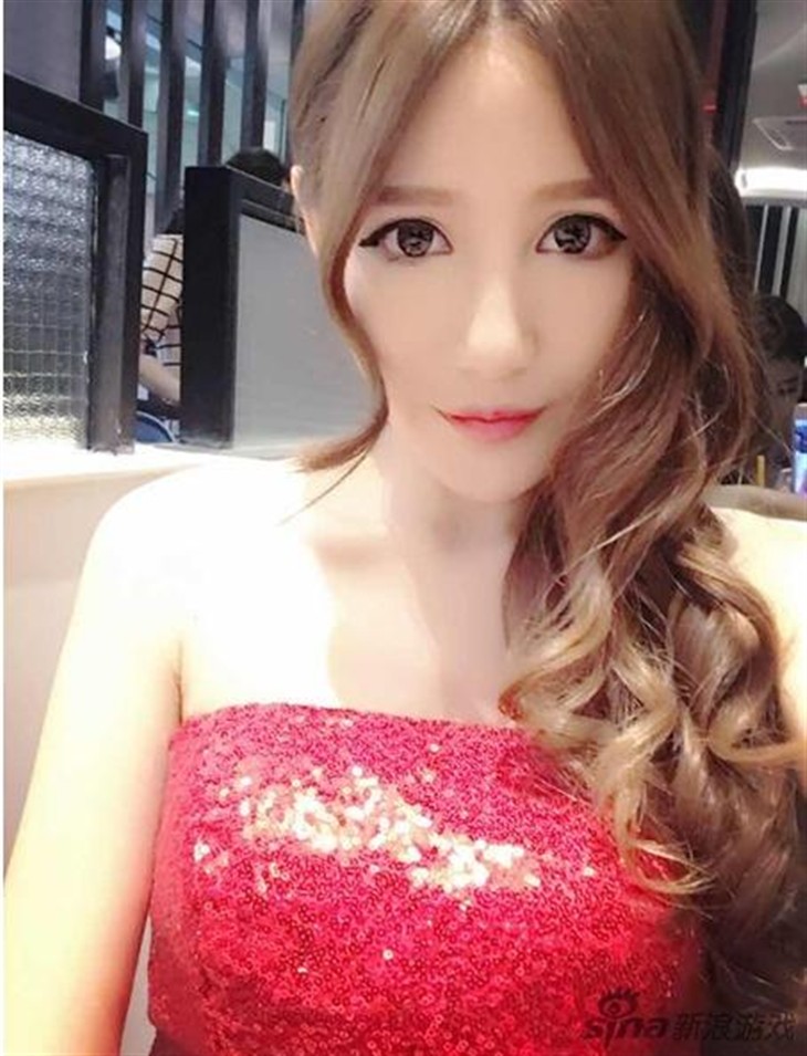 2016 ChinaJoy Showgirl喷血私照曝光 