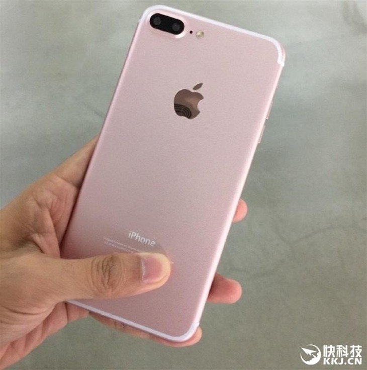 玫瑰金iPhone 7 Plus现身：很有感觉 