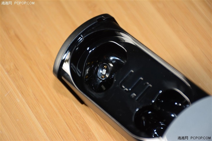 黑格U1蓝牙耳机初体验:真“无线”设计 