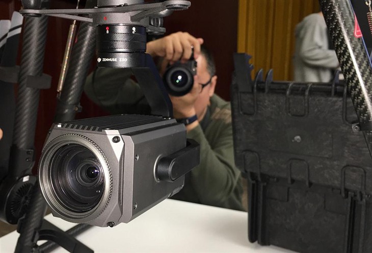 大疆发布禅思Z30远摄变焦云台相机 支持30倍光变 