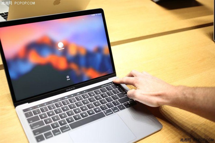几年磨一剑？苹果终于带来新MacBook Pro 