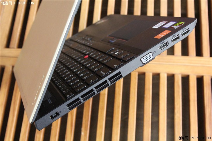配GTX 950独显 ThinkPad E570 GTX评测 