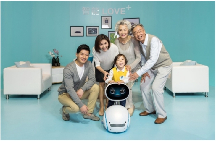 华硕小布为首旅如家漫趣乐园庆生 打造亲子互