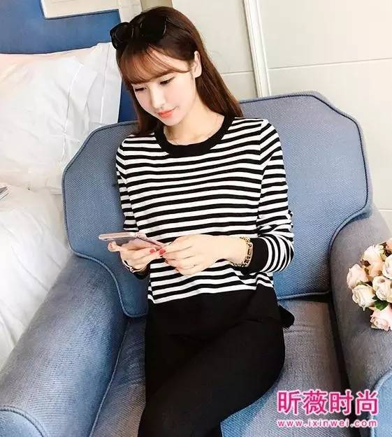 胖妹妹时尚穿搭图片冬 1530a28c-0a3b-44a1-88a3-1ffc6213fe4c.jpg