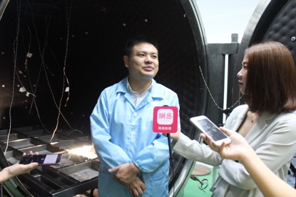 不怕坐冷板凳的默多克