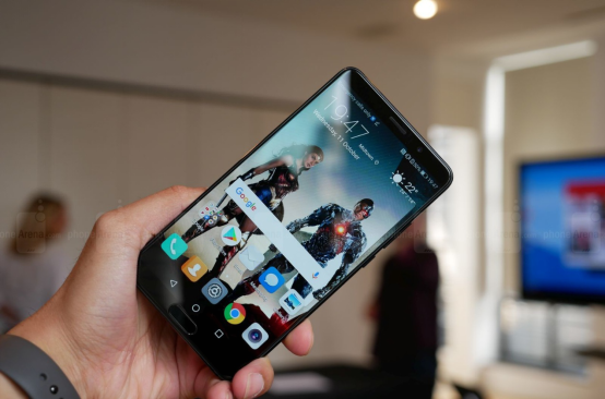 智能手机用英语怎么读 90009b87-1faa-4a27-8050-ea628781f8f6.png