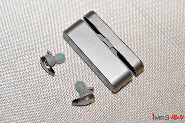 听技术咖跟你聊 索尼降噪豆WF-1000X零售版