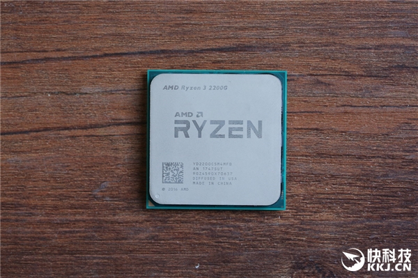 性价真神U!AMD Ryzen 3 2200G APU开箱图赏