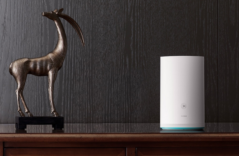 百兆光纤神器!华为路由Q2评测:Wi-Fi从此无死