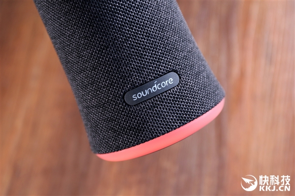 360度环绕声 Soundcore Flare燃!蓝牙音箱开箱