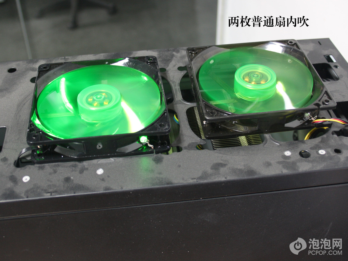 机箱风扇怎么装最能降温