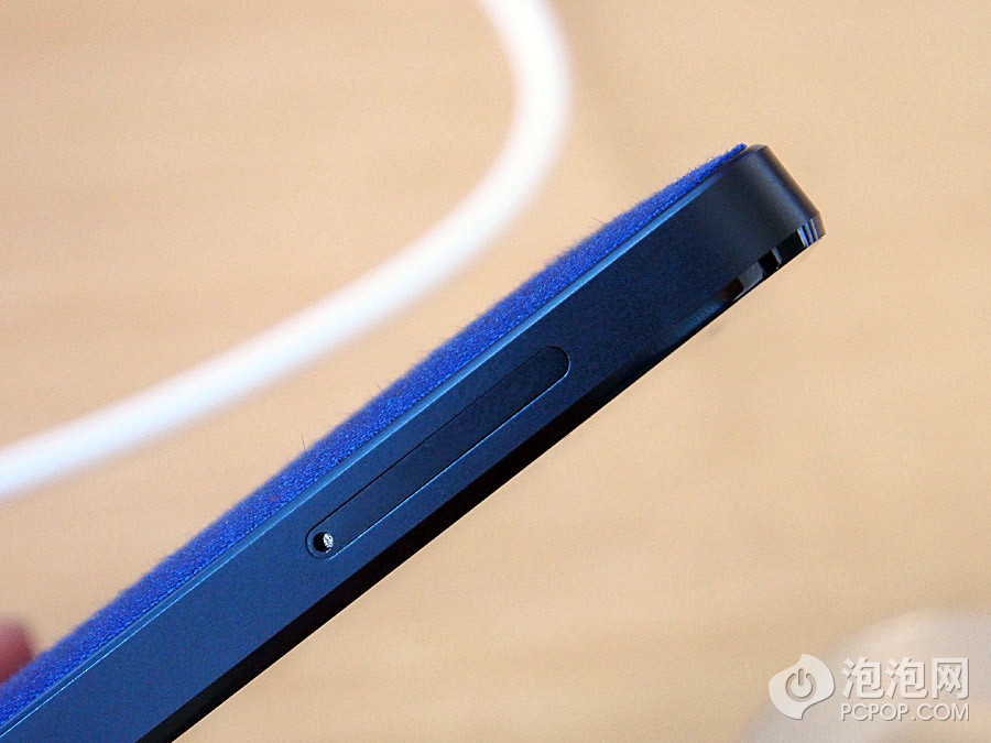 外观变化大\/多材质后壳 小米4现场实拍_PCPO