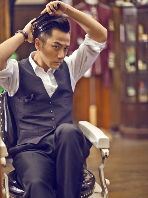 饱满的男士<em>头发</em>不<em>服帖</em>