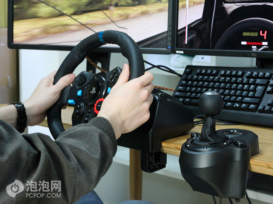三联屏体验罗技G29_PCPOP泡泡网
